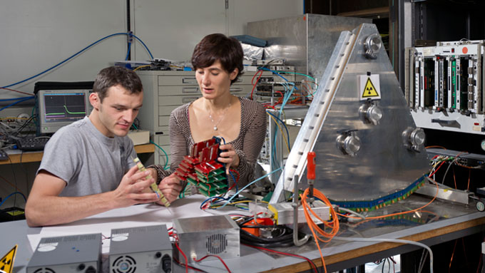 Laura Fabbietti, Professorin am Physik-Department