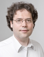 Photo von Univ.-Prof. Dr. Jan Jakob Wilkens.